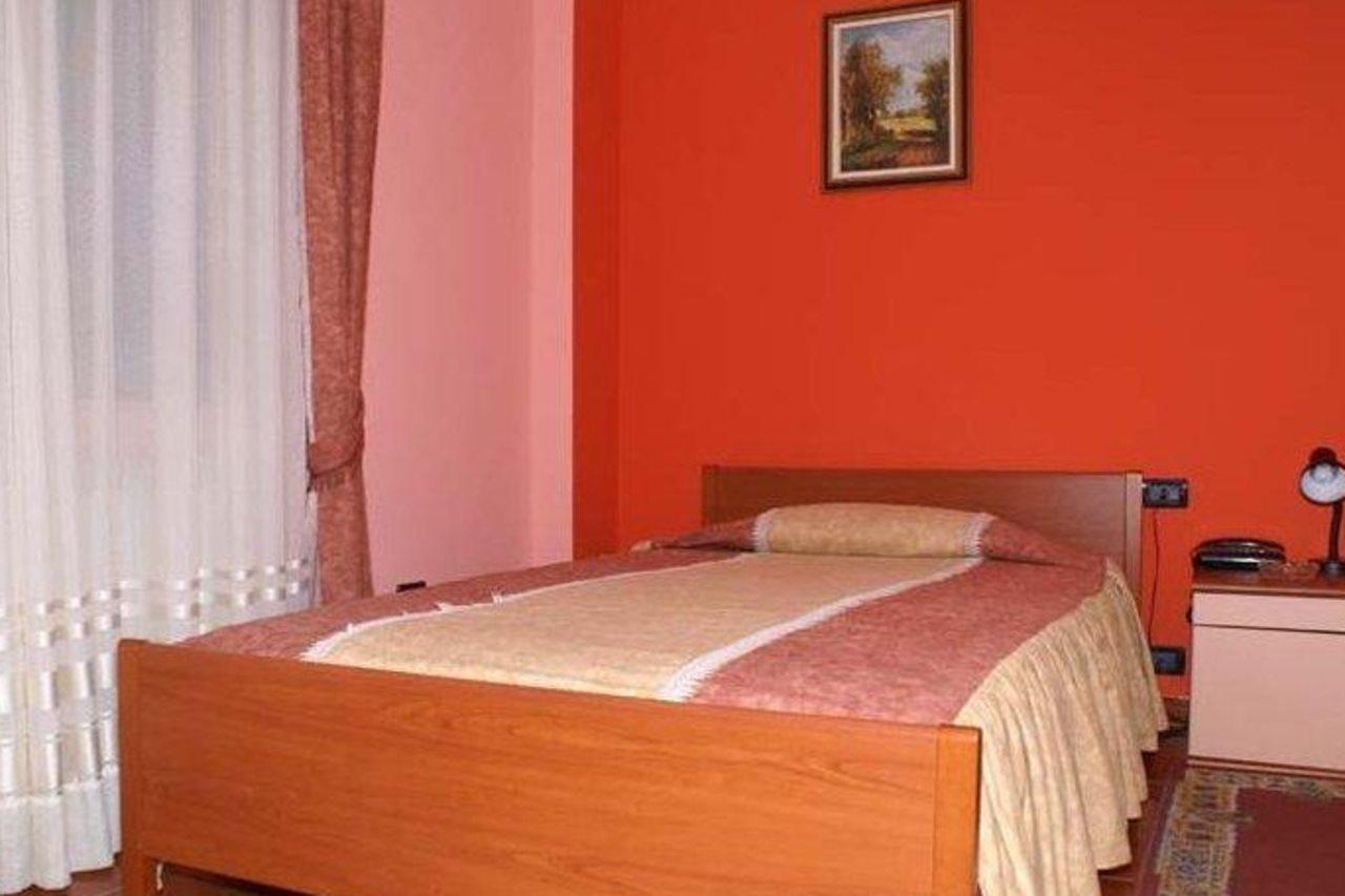 Art Hotel Nirvana Τίρανα Εξωτερικό φωτογραφία