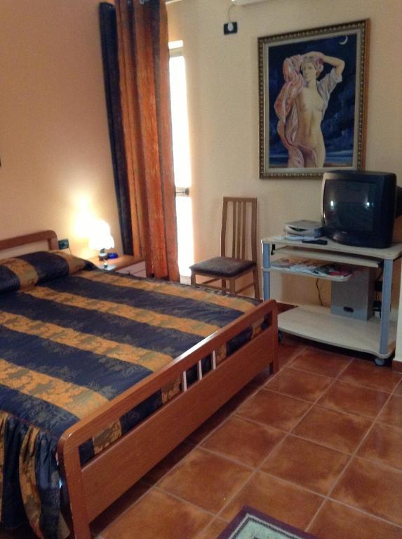 Art Hotel Nirvana Τίρανα Δωμάτιο φωτογραφία