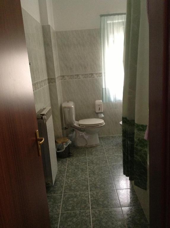 Art Hotel Nirvana Τίρανα Δωμάτιο φωτογραφία